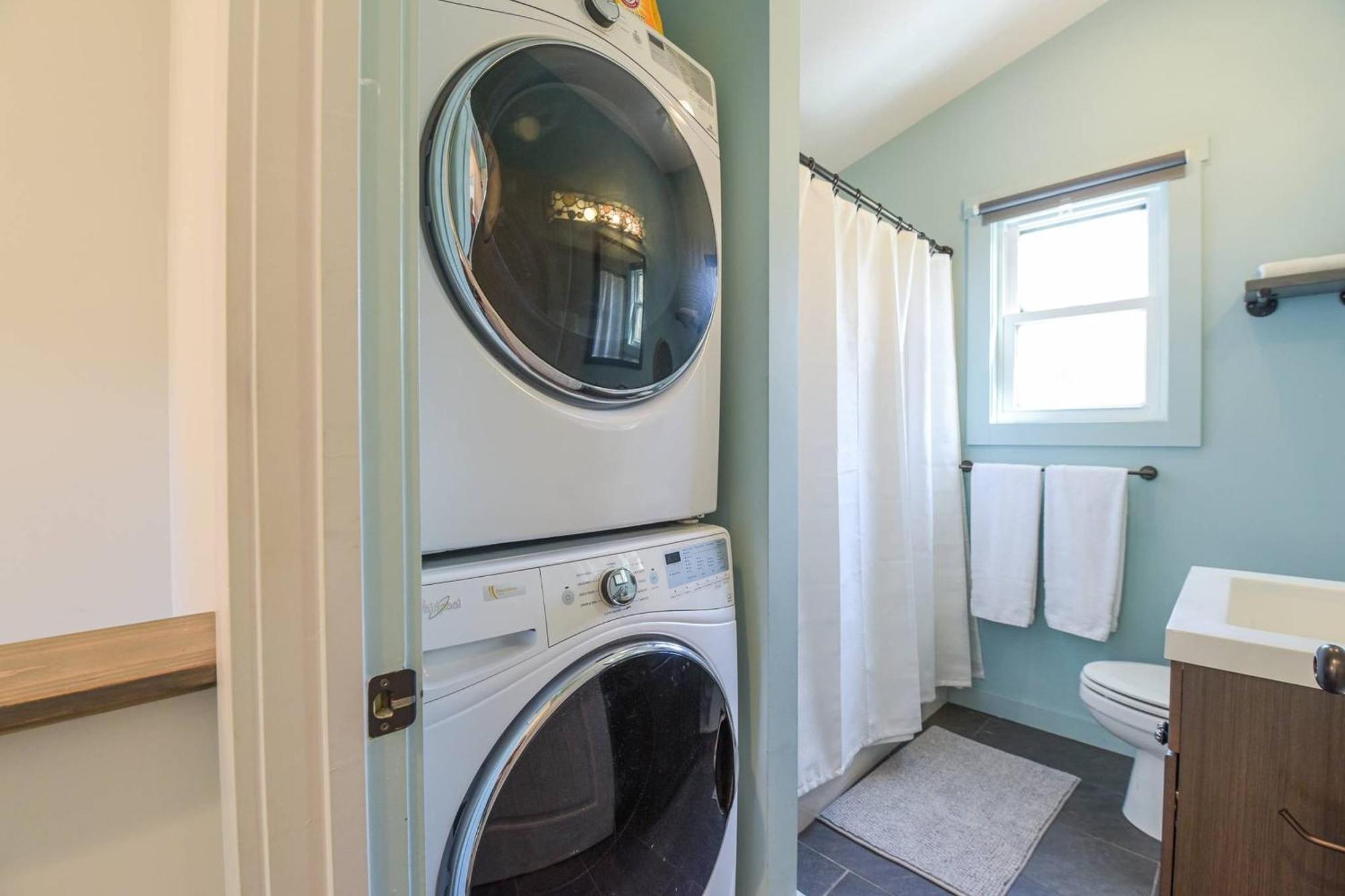 Plum Perfect Hideaway By Avantstay Near Downtown *