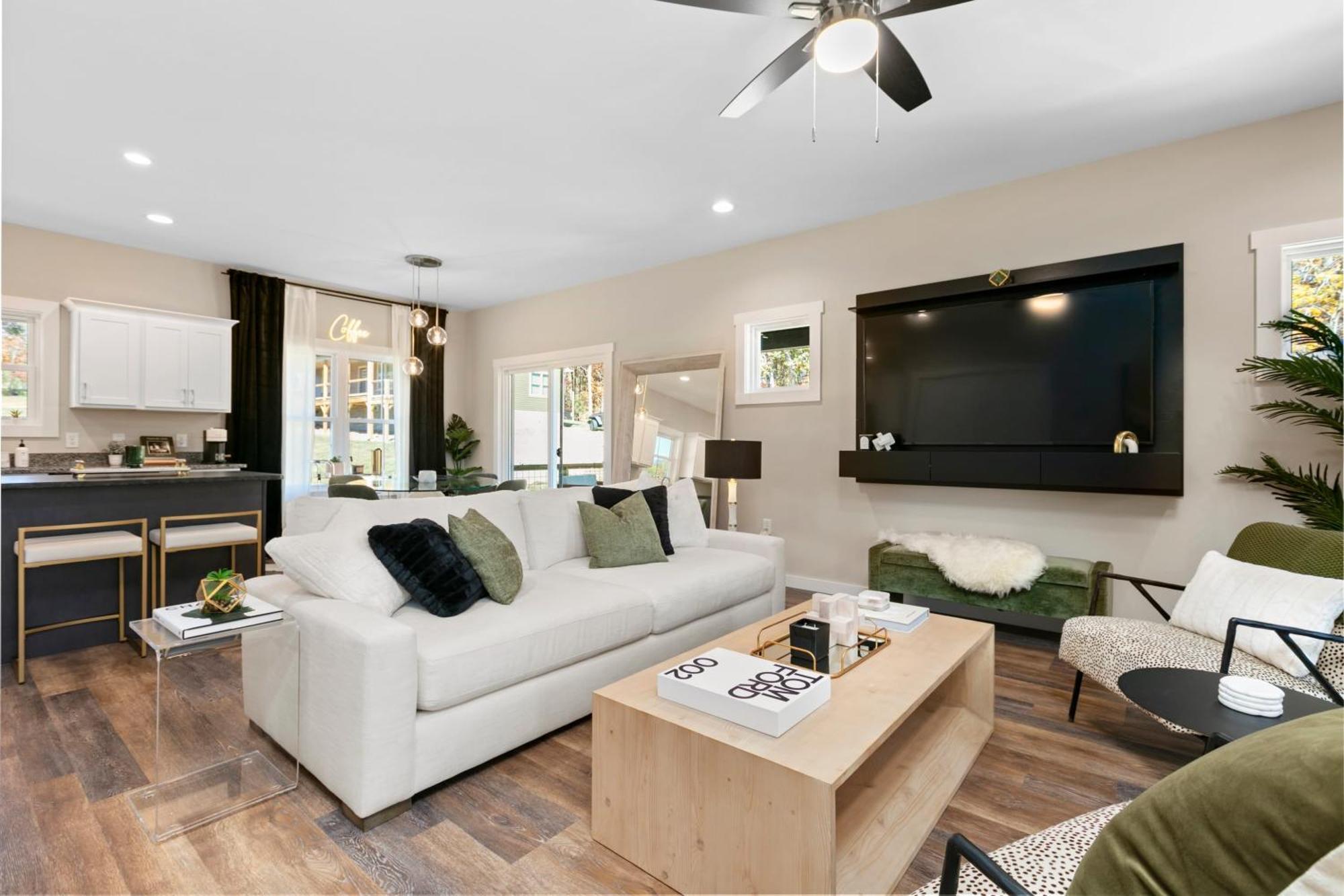 Bradford By Avantstay 10 Minutes To Downtown Holiday home