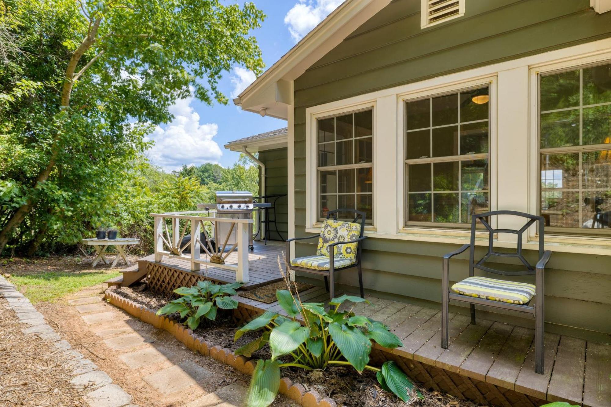 Holiday home Hyannis 10min To Firepit Ping Pong Asheville