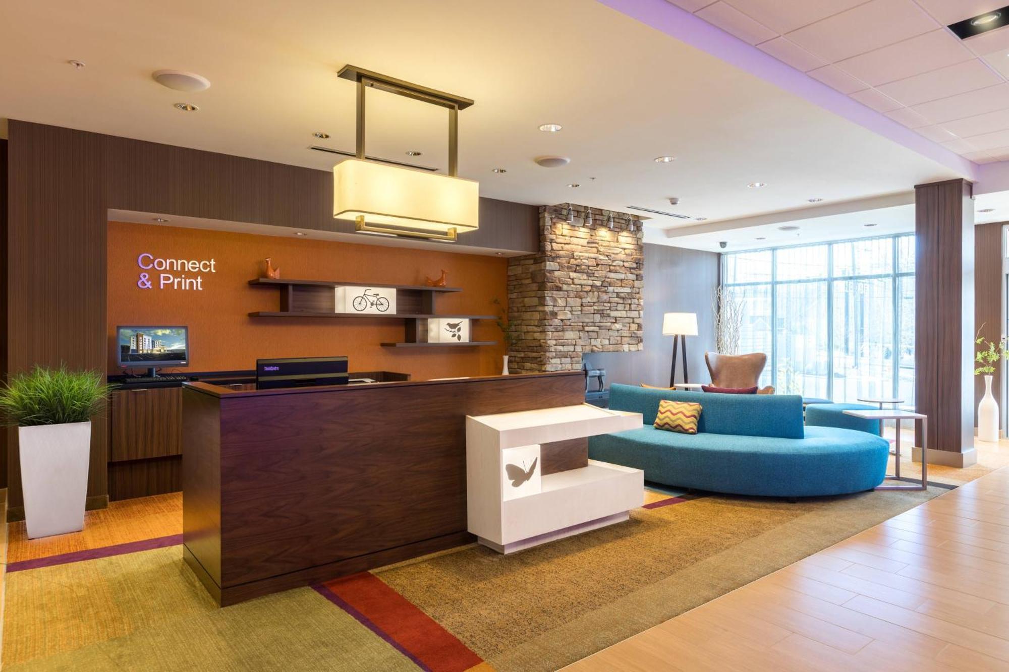 Fairfield & By Marriott Tunnel Road Hotel
