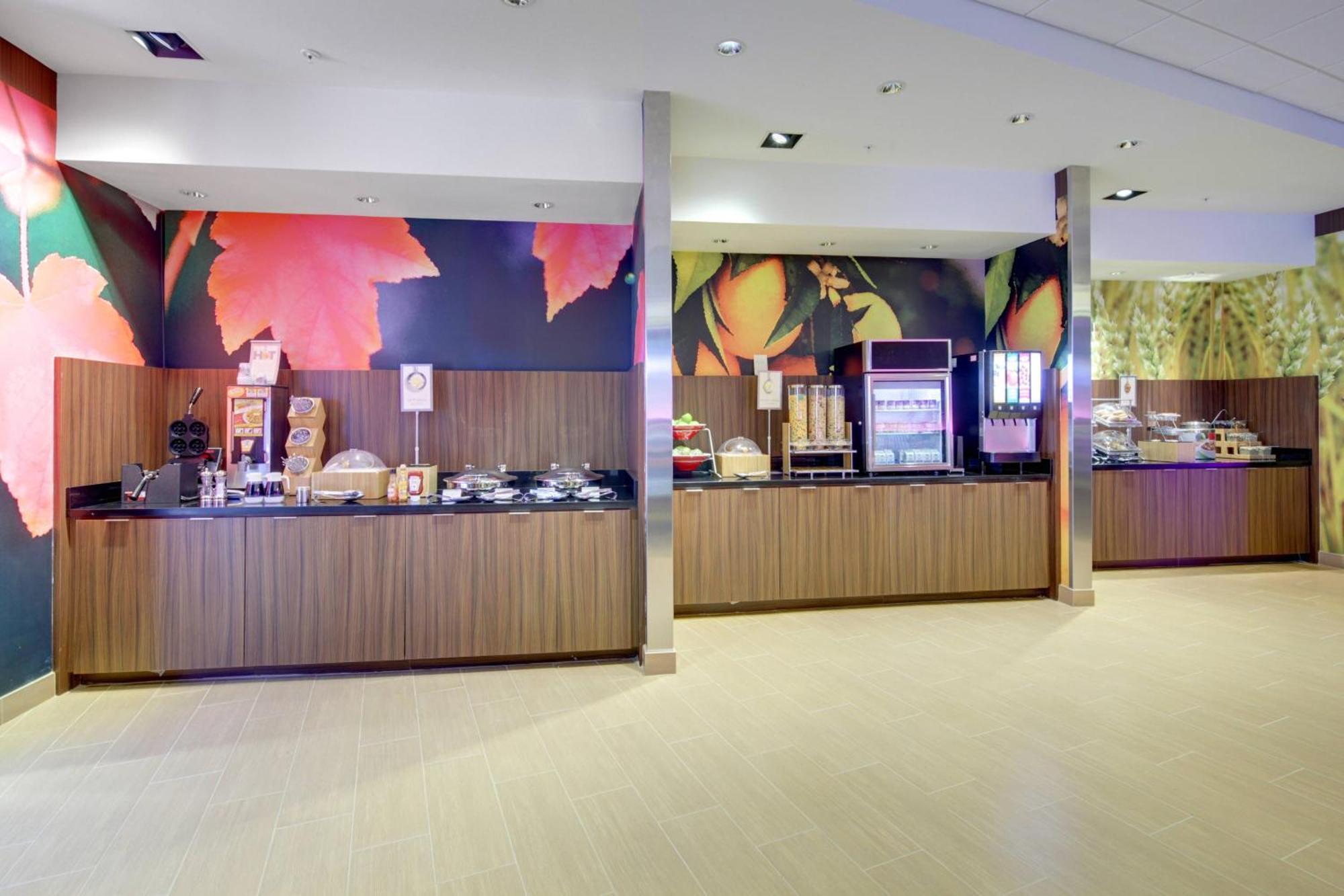 Hotel Fairfield & By Marriott Tunnel Road