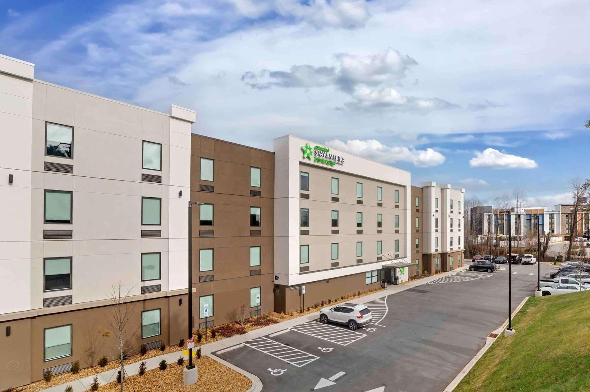 Hotel Extended America Premier - 3*