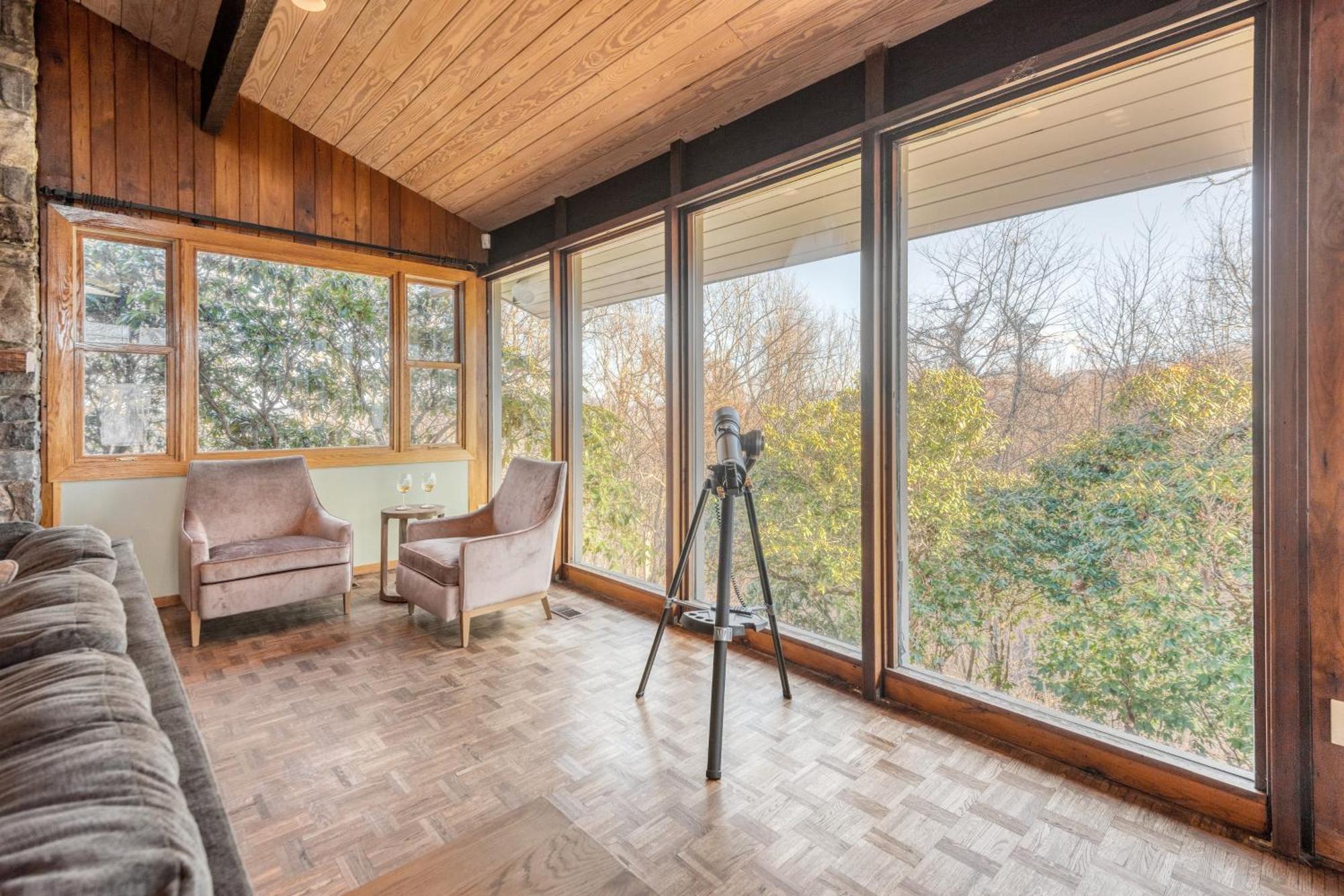 Asher By Avantstay Mountain Escape Poolspa Holiday home Asheville