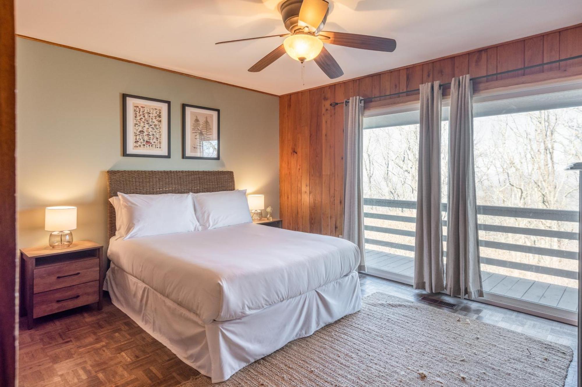 Holiday home Asher By Avantstay Mountain Escape Poolspa Asheville