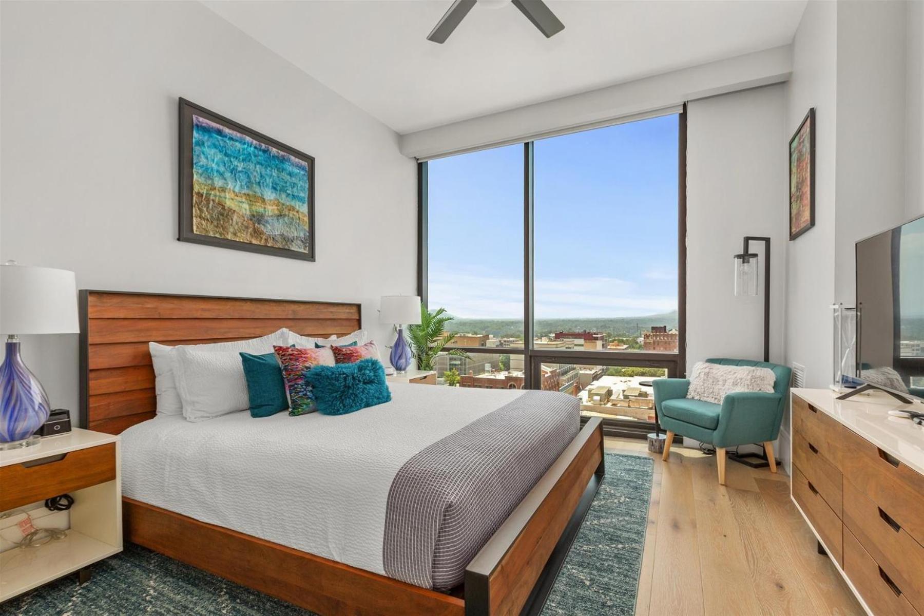 Mountain Day Dream Apartment