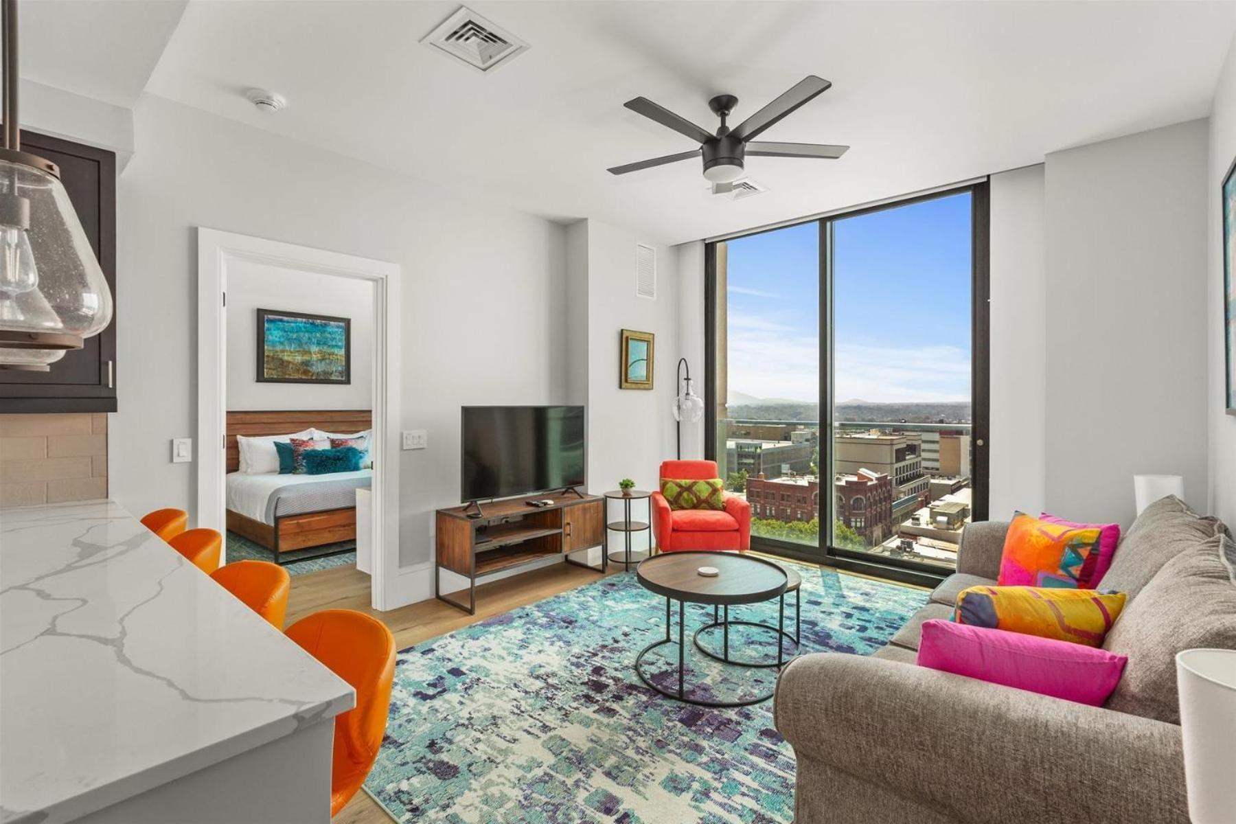 Apartment Mountain Day Dream