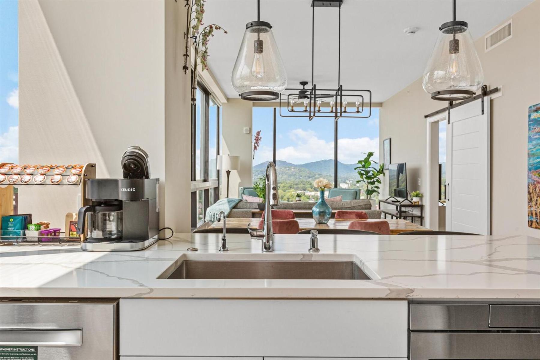Apartment Blue Ridge Escape
