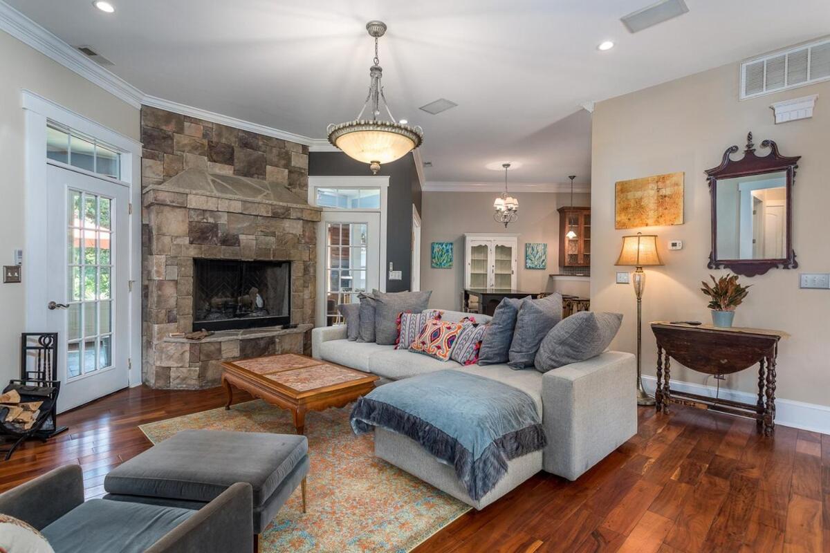 Holiday home Grey River Gatherings And Perfect For Large Groups Asheville