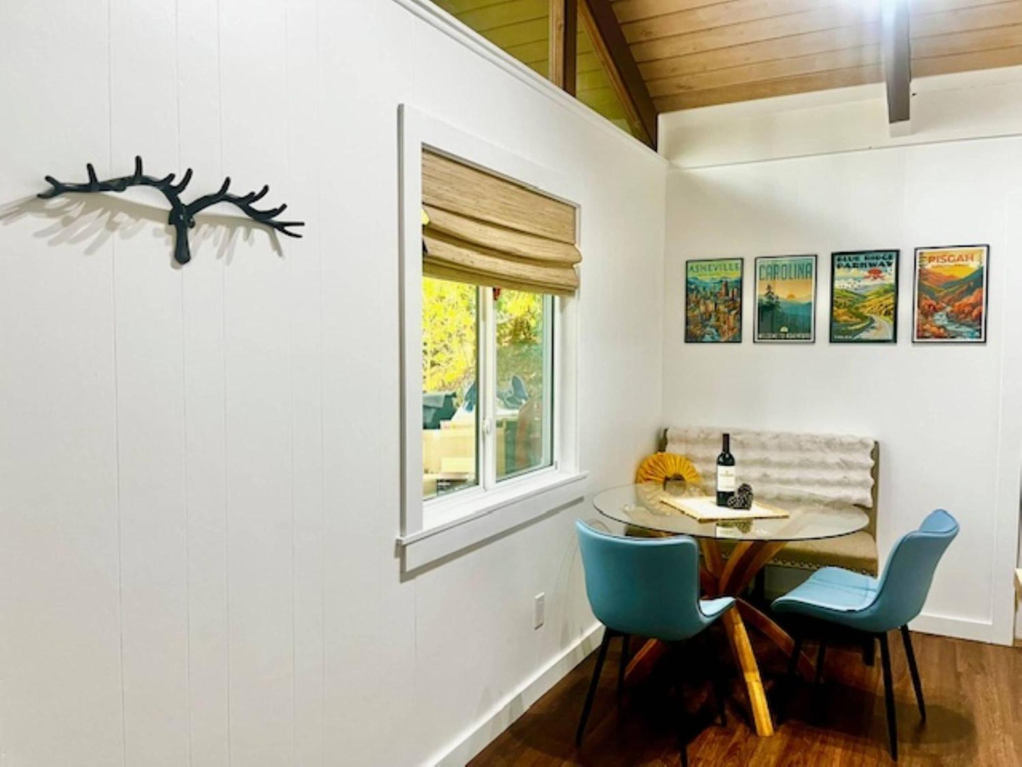 Woodhaven Sauna & Hot Tub Holiday home Asheville