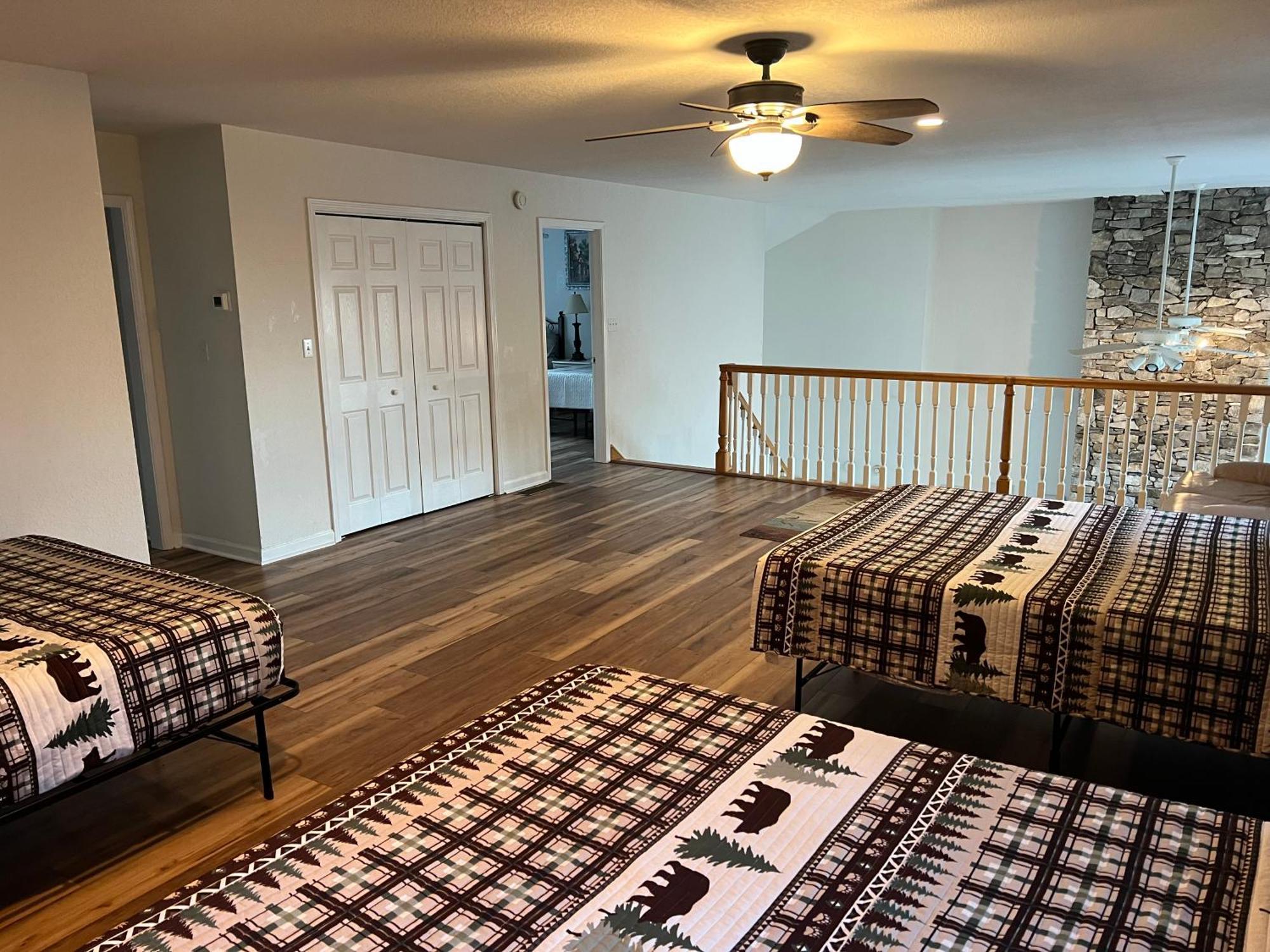 Tourism Is Back In Asheville, See Listing Info Holiday home *