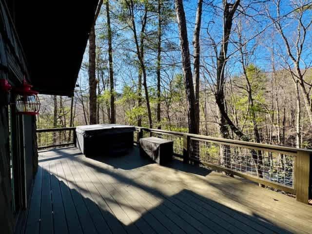 Woodhaven Sauna & Hot Tub Holiday home