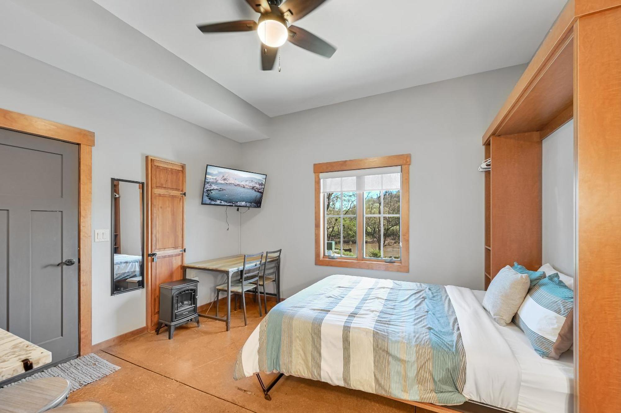 Mountain Modern, Close To Downtown * Asheville