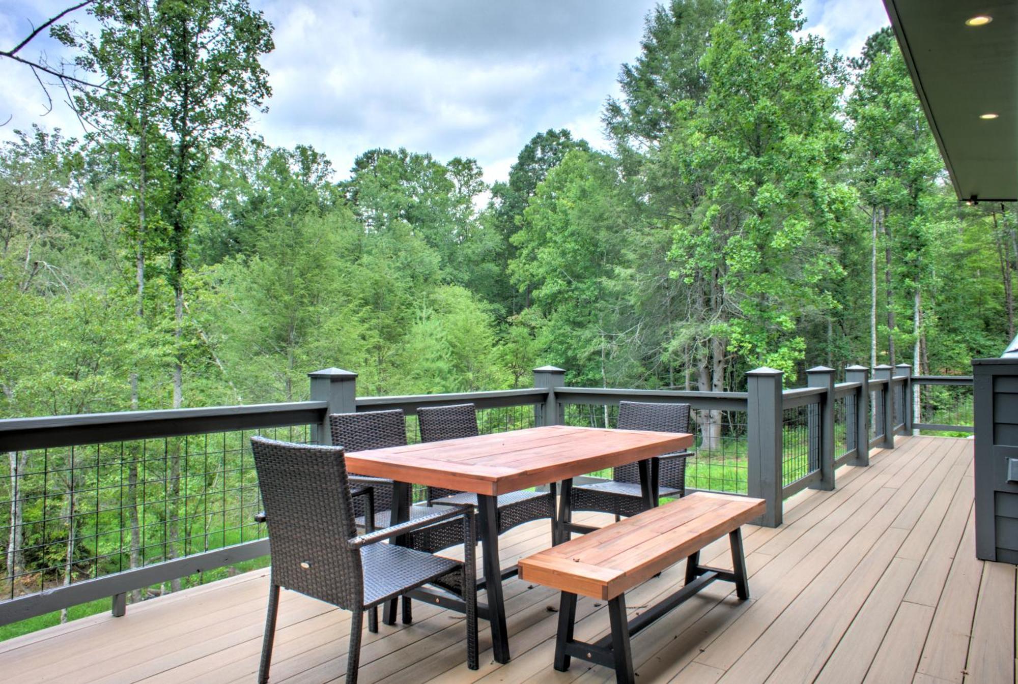 Holiday home Bent Creek Retreat By Carolina Mornings *