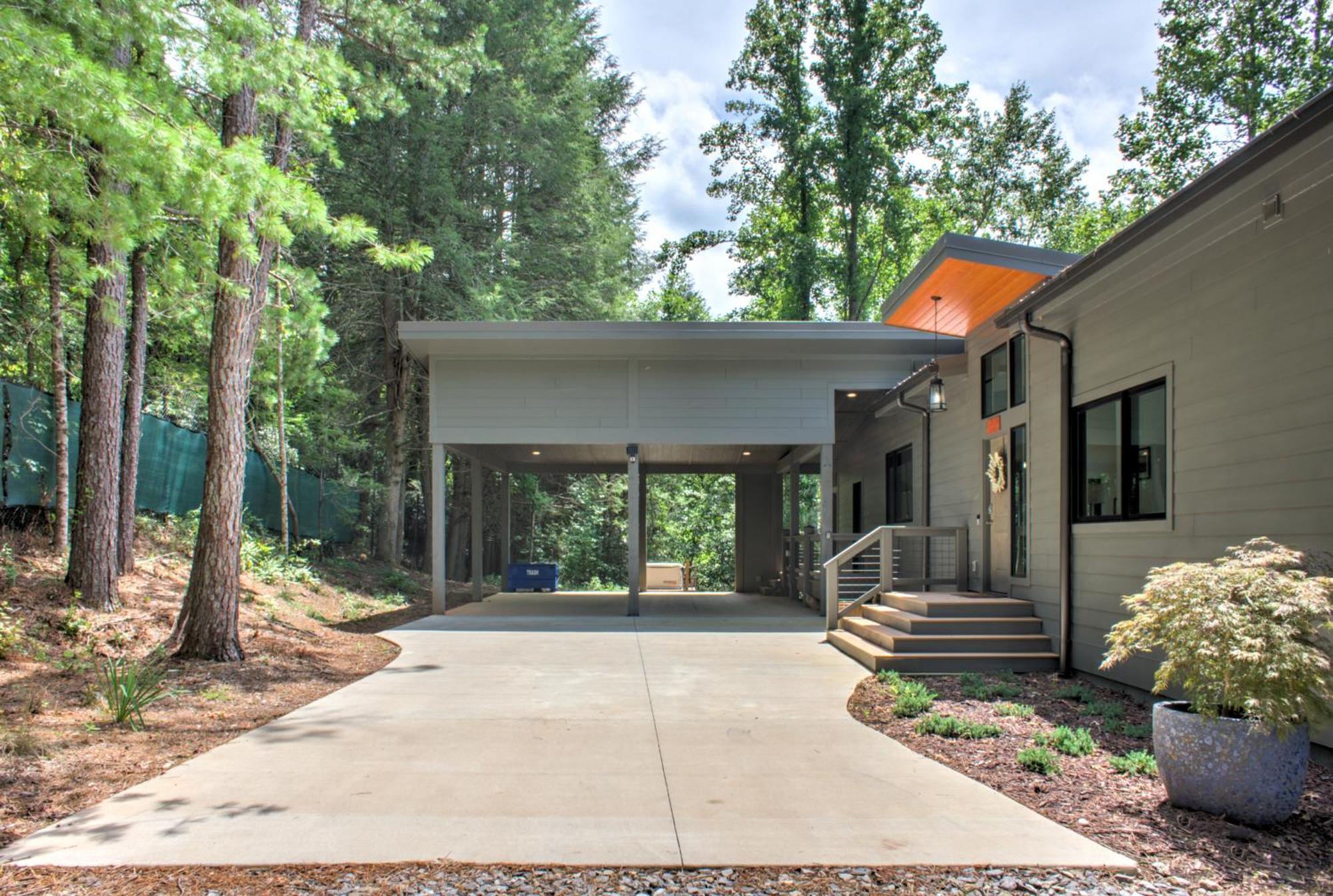 Holiday home Bent Creek Retreat By Carolina Mornings