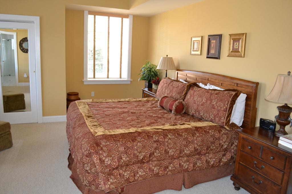 Posh, The Boutique At Biltmore Village Aparthotel