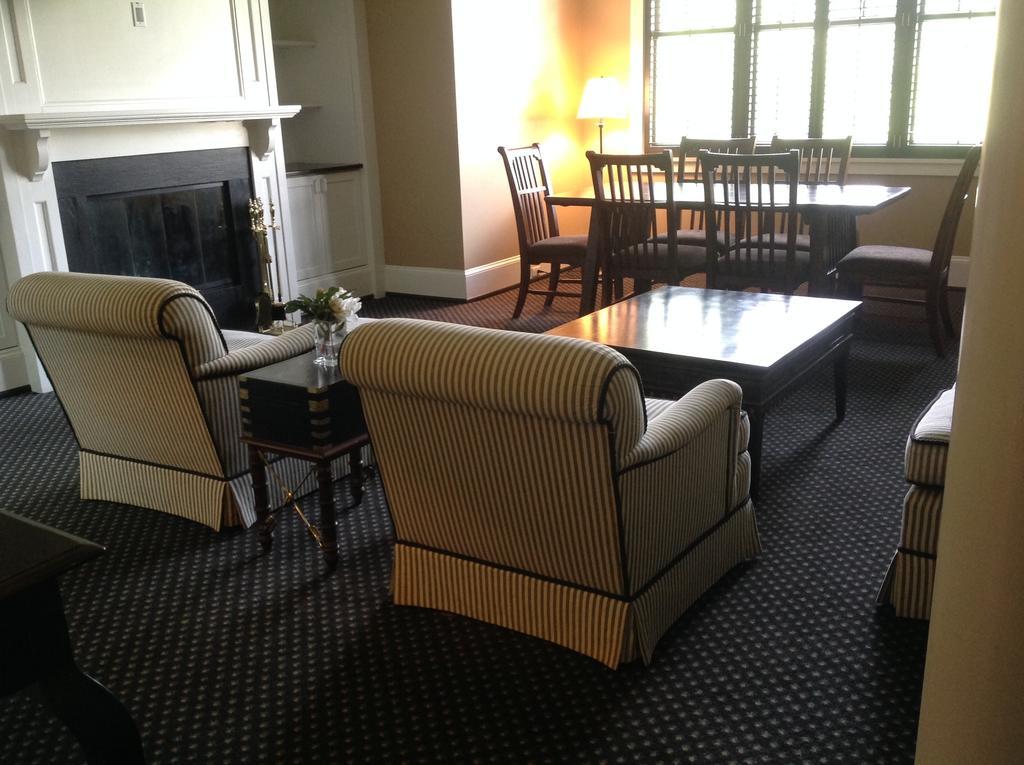 Om Sanctuary Holistic Retreat 3* Asheville