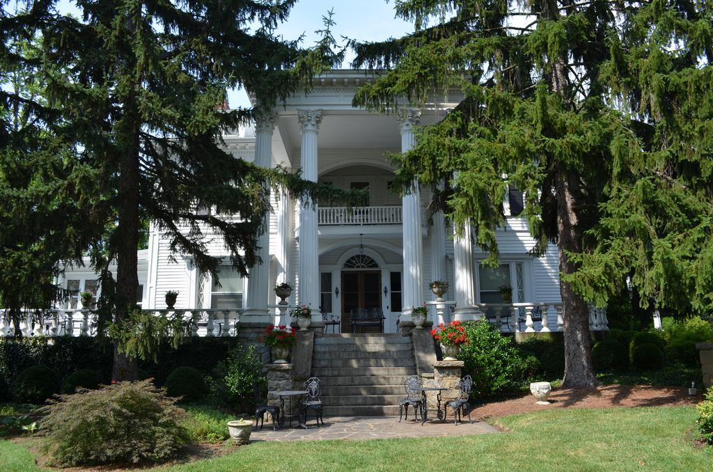 Albemarle -