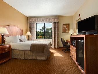 Hotel Baymont By Wyndham Asheville/biltmore 3*