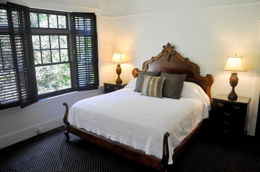 Om Sanctuary Holistic Retreat Asheville