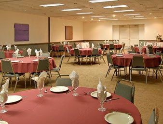 Days By Wyndham Asheville/mall Hotel 2*
