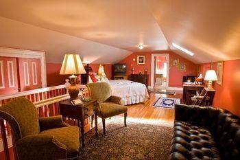 The Applewood Manor Bed & Breakfast