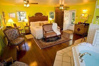 The Applewood Manor 4* Asheville