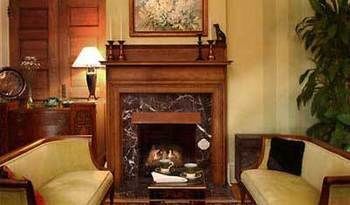 Hill House Hotel 3*
