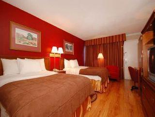 Days By Wyndham Asheville/mall 2*