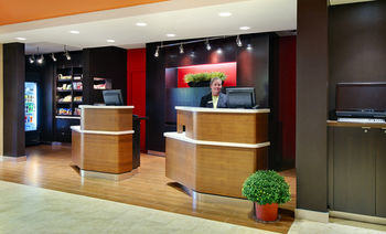 Courtyard By Marriott *