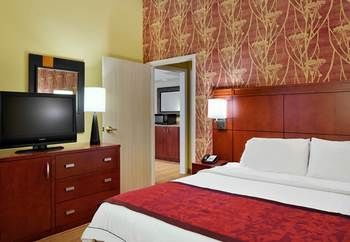 Courtyard By Marriott