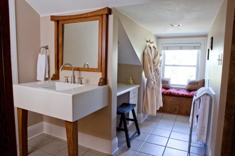 Chestnut Street 4*