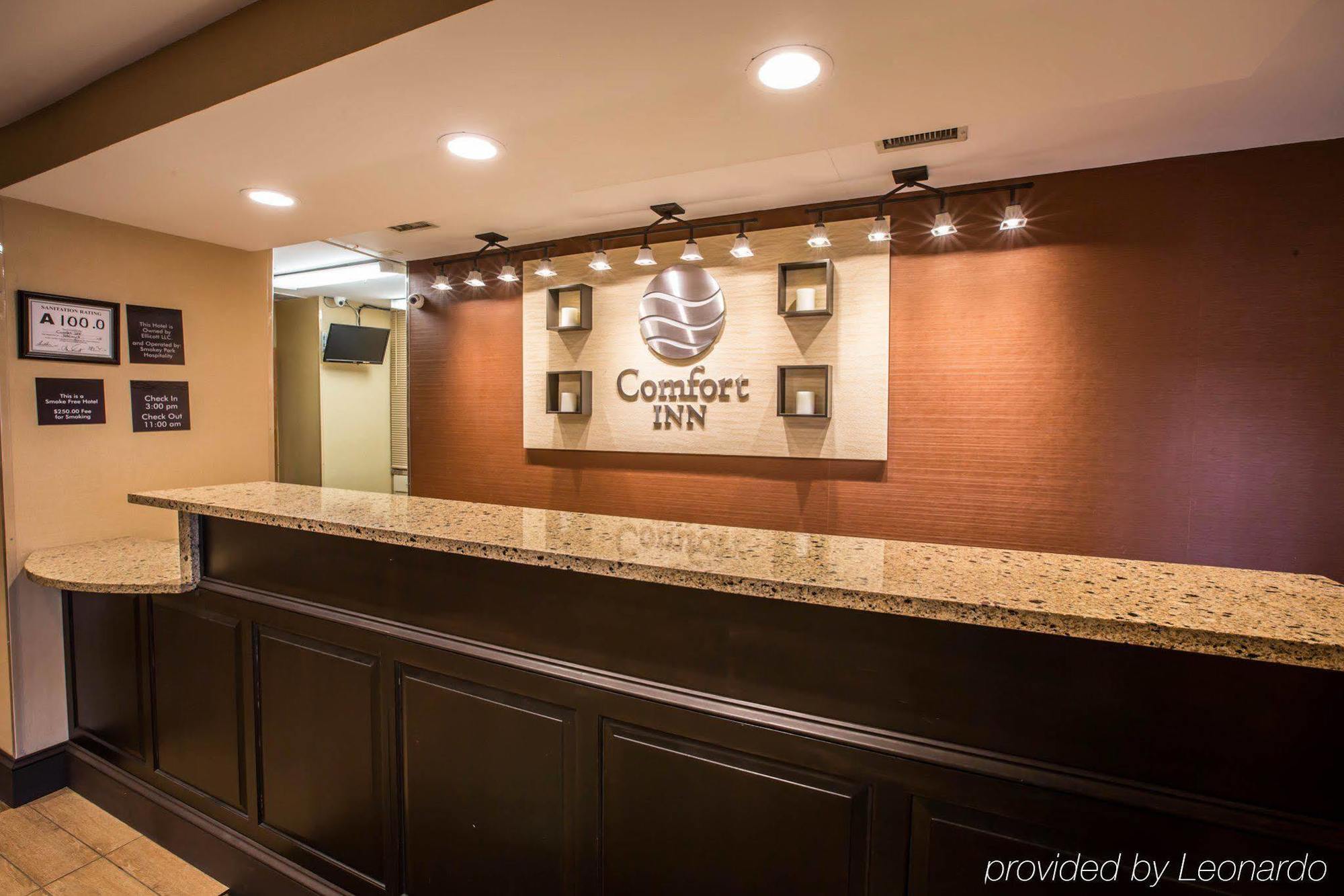 Comfort Biltmore West Inn