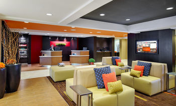 Courtyard By Marriott Asheville