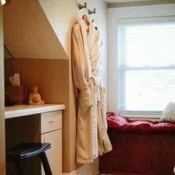 Chestnut Street Bed & Breakfast 4*