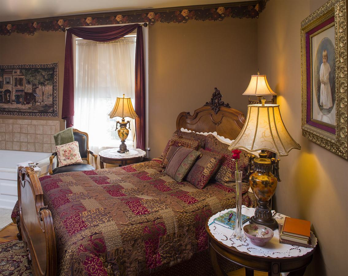 Bed & Breakfast A Bed Of Roses 3*