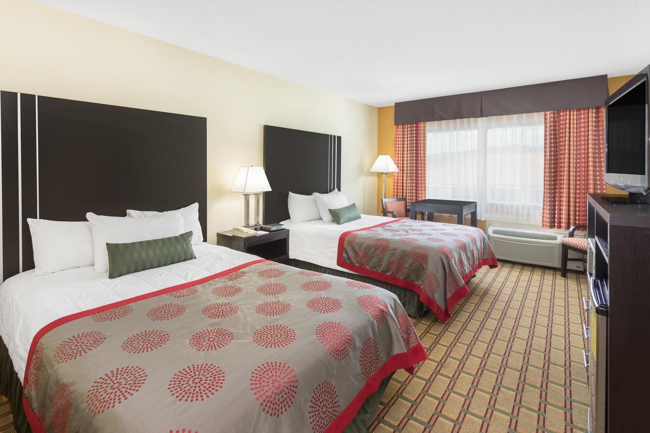 Ramada By Wyndham Southeast 2* Asheville
