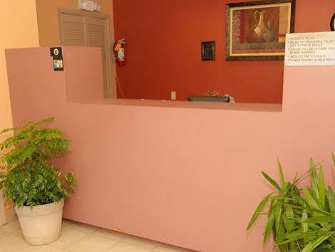 Lodge Econo Biltmore *