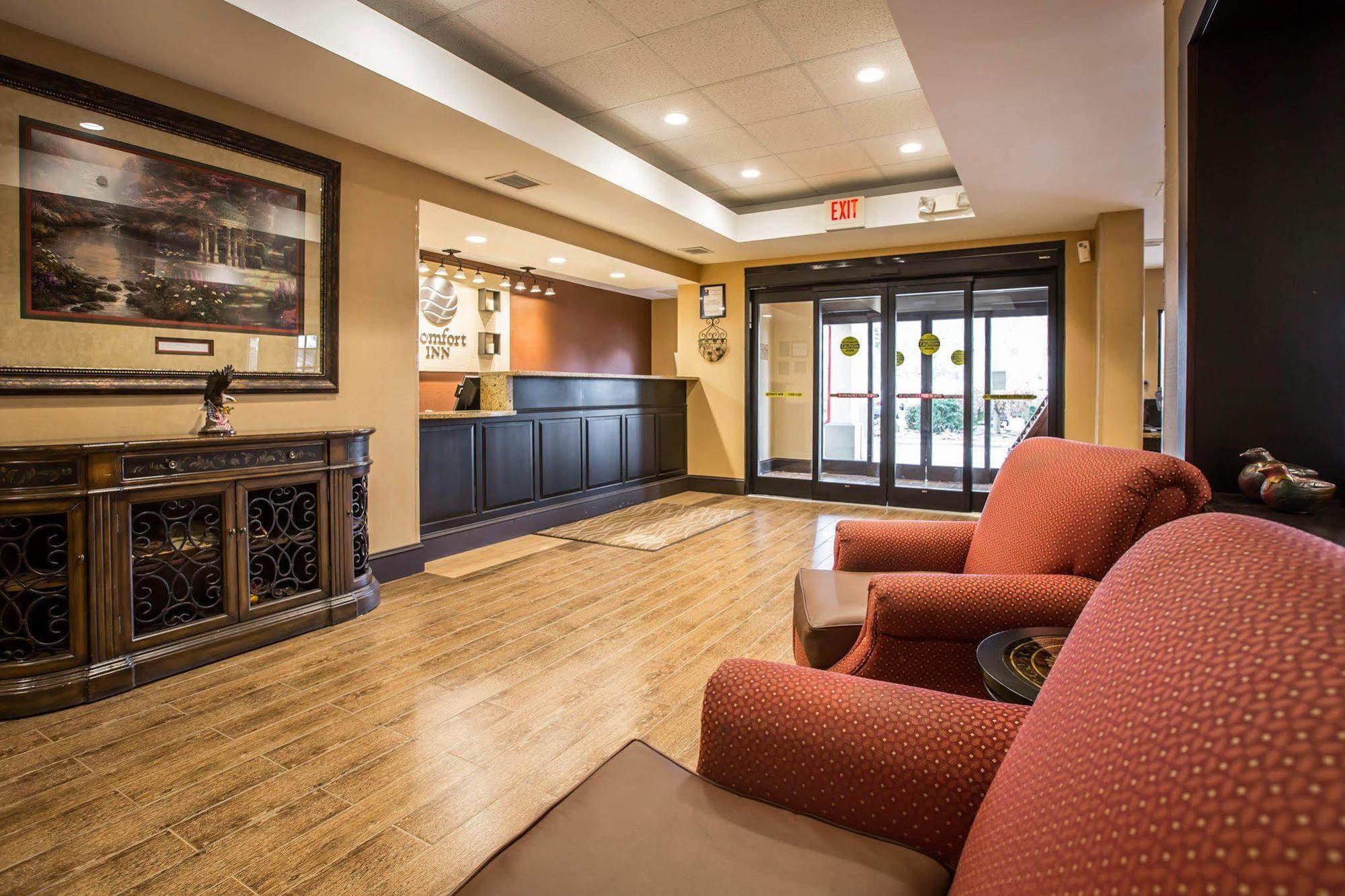 Inn Comfort Biltmore West
