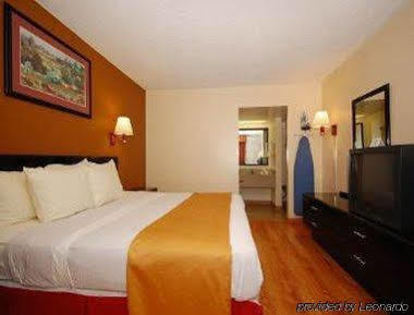 Days By Wyndham Asheville/mall Hotel Asheville