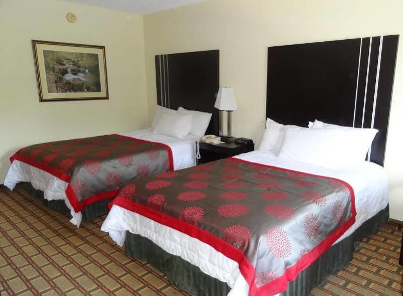 Hotel Ramada By Wyndham Southeast 2*
