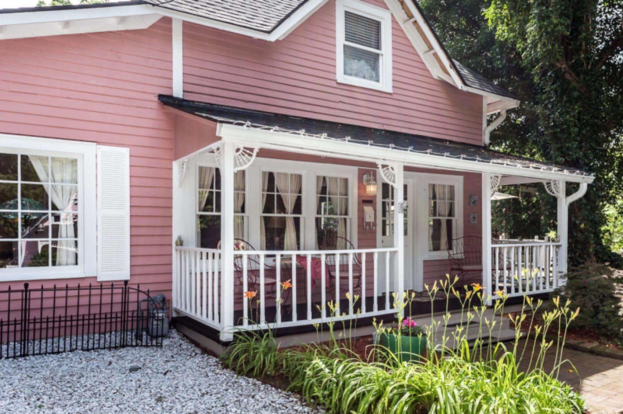 Bed & Breakfast Cedar Crest