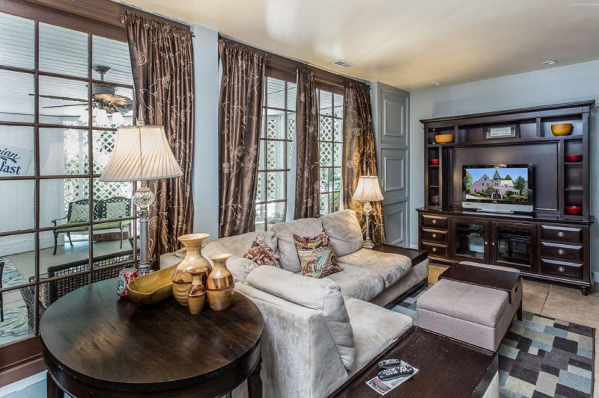 Cedar Crest Bed & Breakfast Asheville