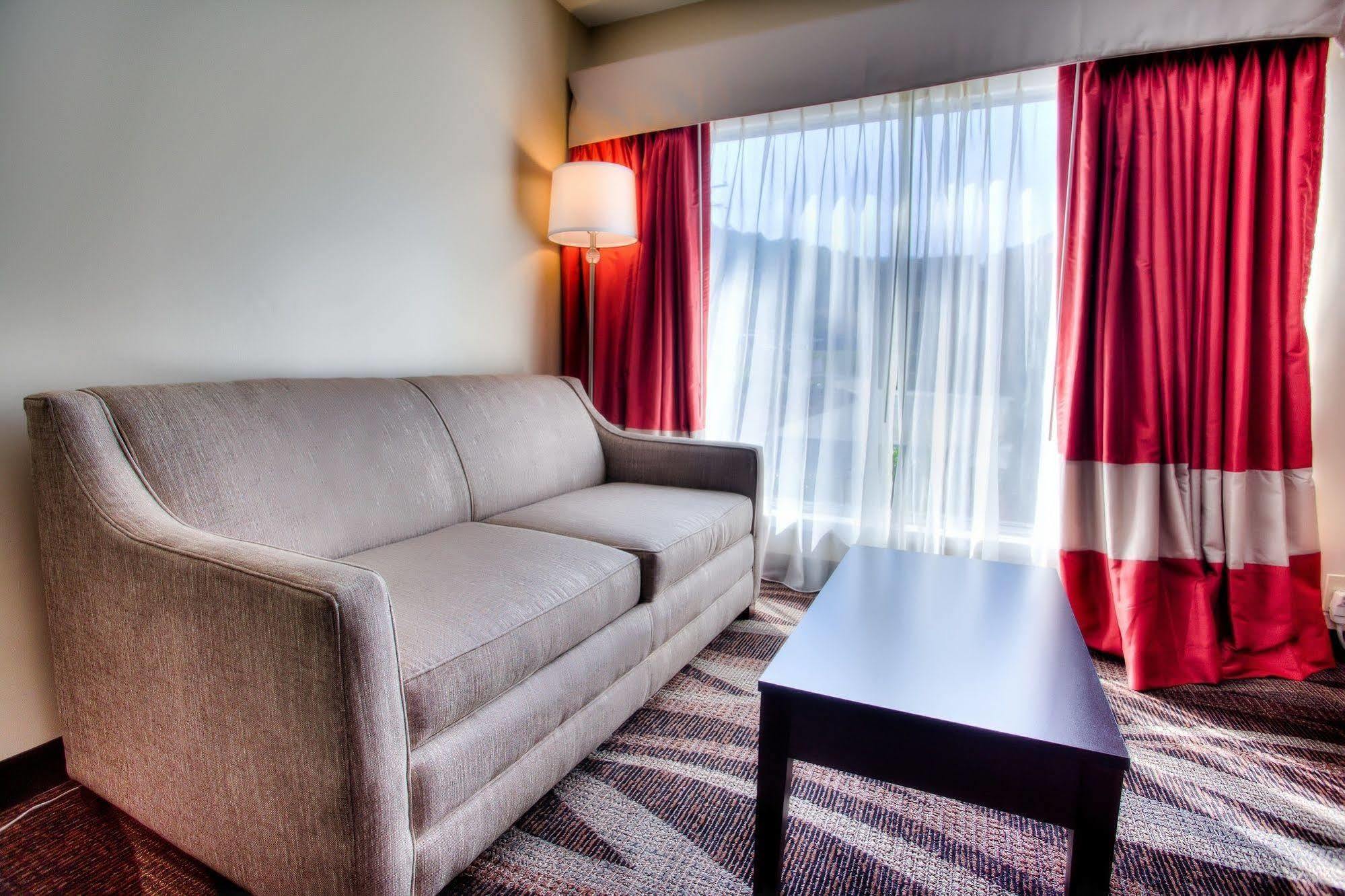The Beaucatcher, A Boutique Motel Motel 2*