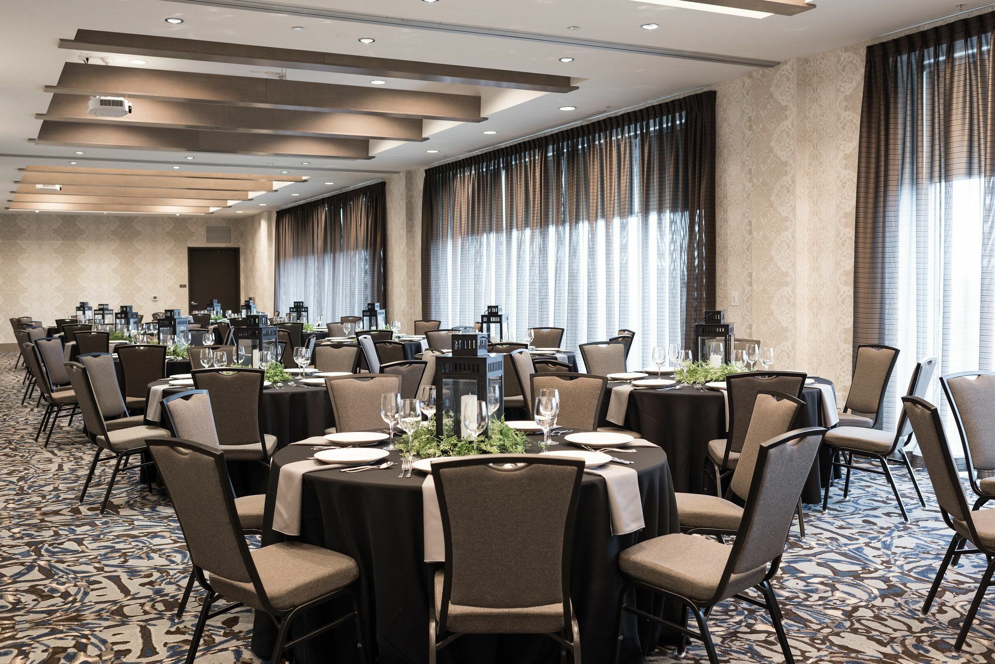 Doubletree By Hilton Downtown Asheville