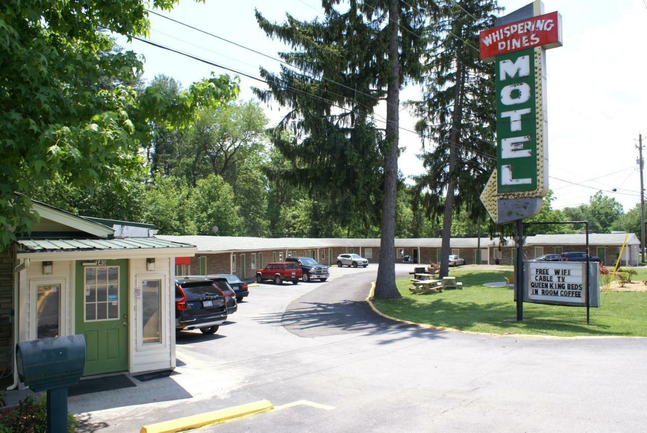 Motel Whispering Pines - 2*