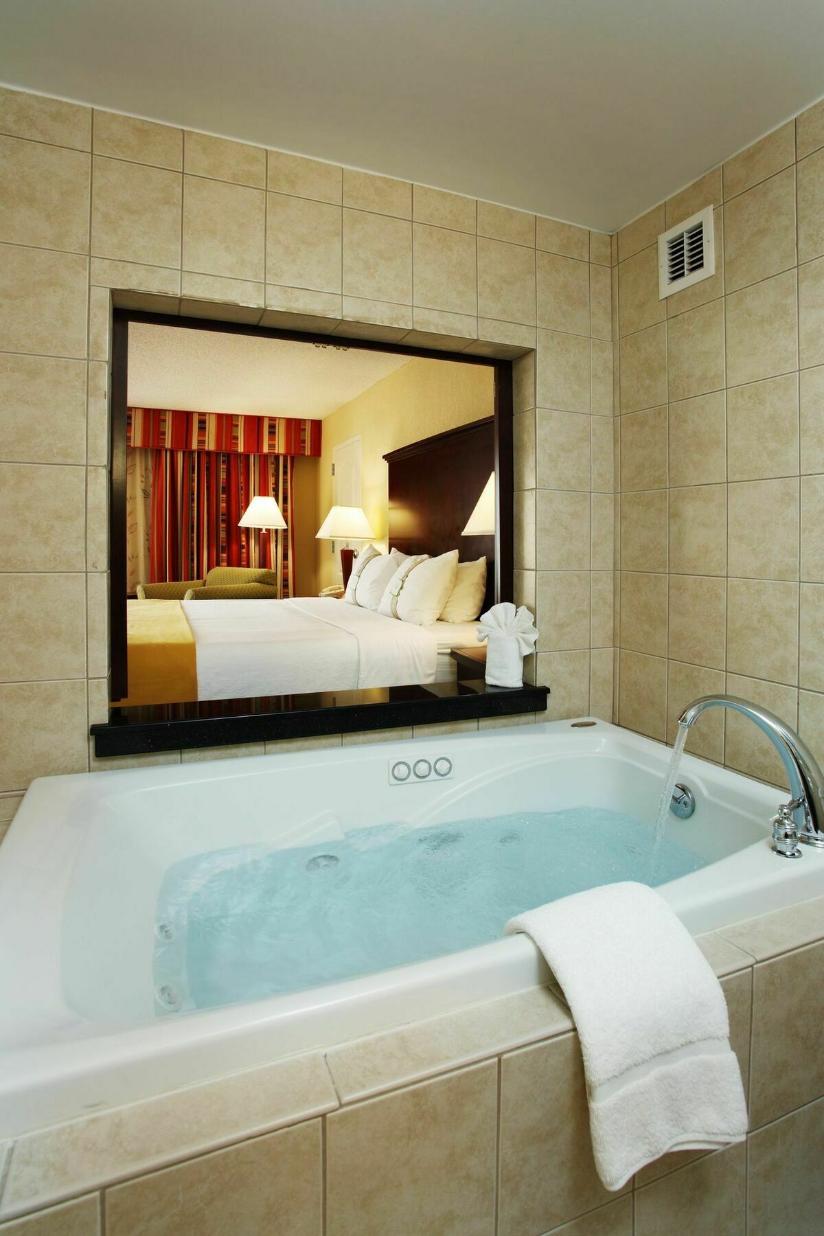 - Biltmore West By Ihg 3* Asheville