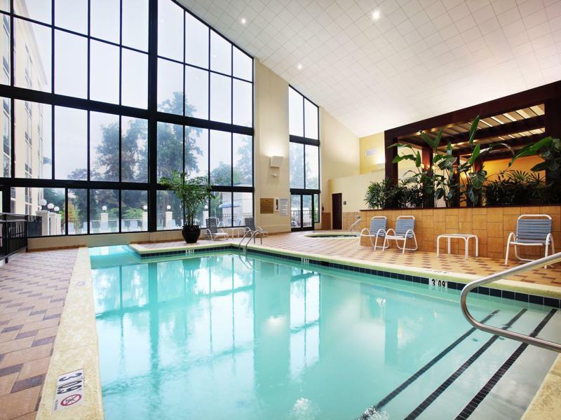 - Biltmore West By Ihg