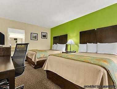 Hotel Quality Downtown Tunnel Rd