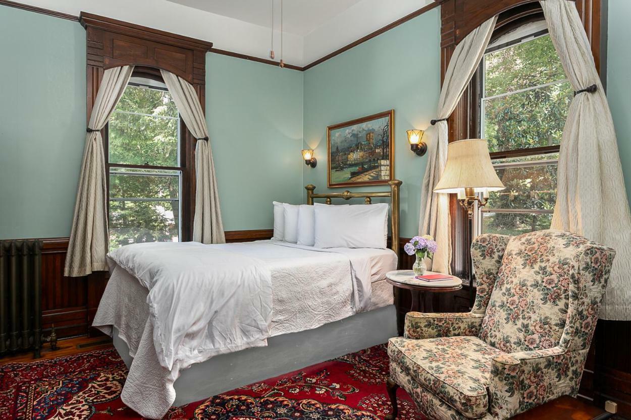 Cedar Crest Asheville