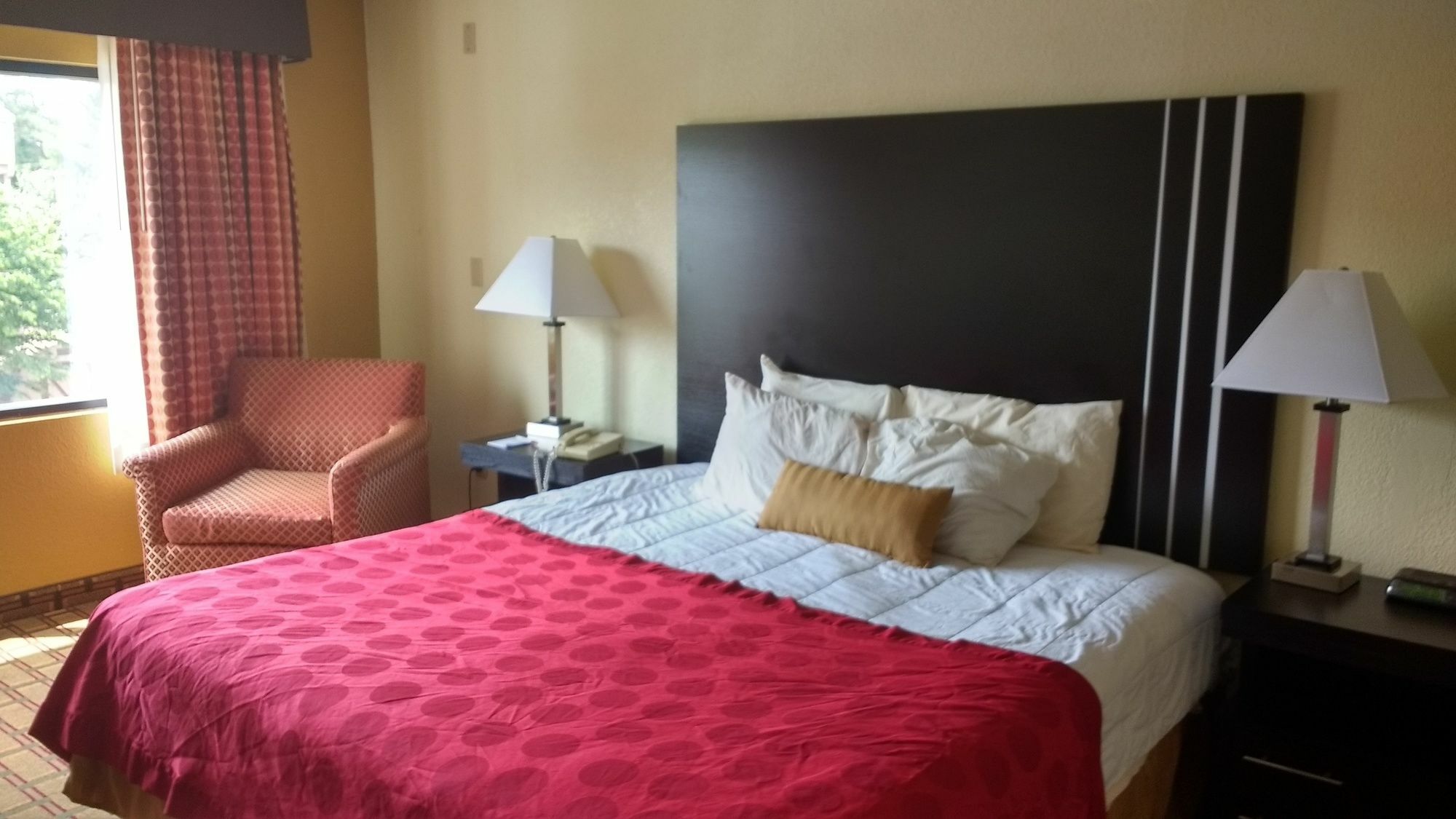 Ramada By Wyndham Southeast Hotel Asheville